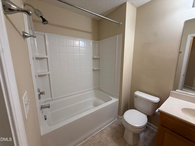 138 Forthview Way, Apex, NC 27502