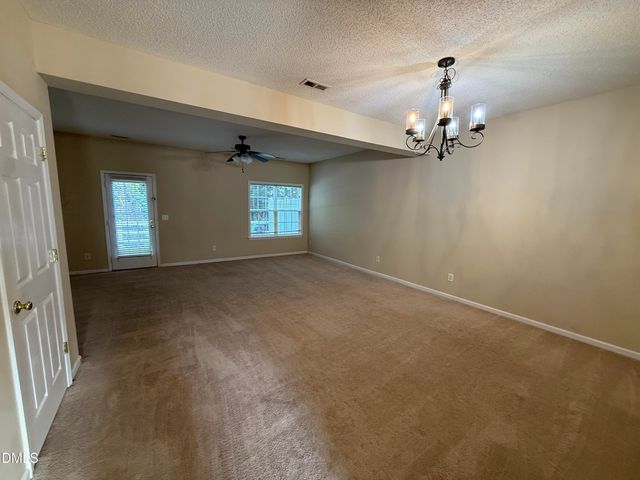 138 Forthview Way, Apex, NC 27502