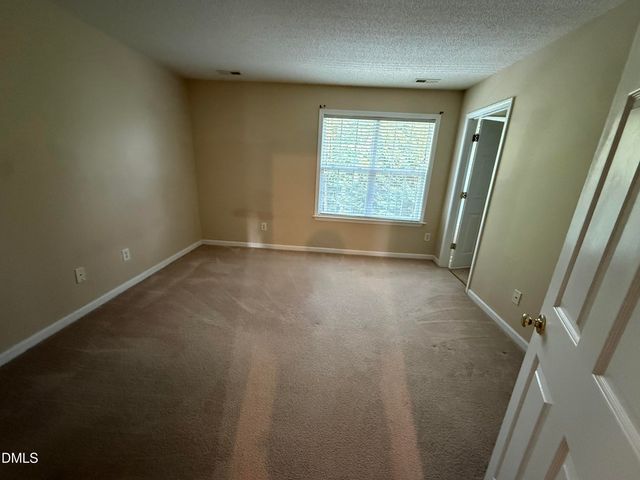 138 Forthview Way, Apex, NC 27502