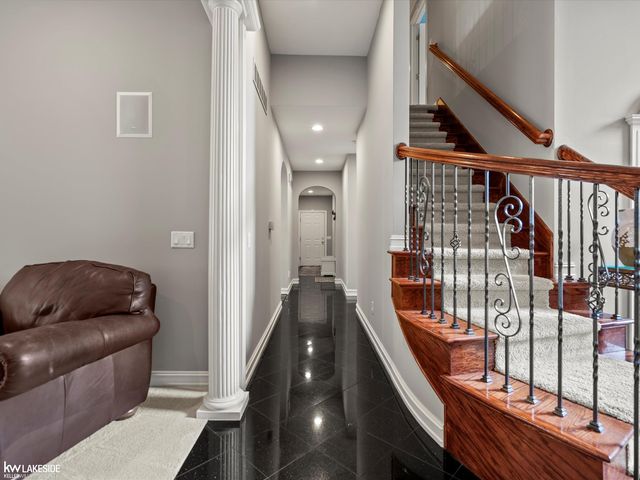 12954 Blue Lakes Circle, Shelby Twp, MI 48315