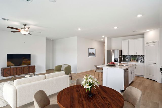 2222 Mustang Way, Seagoville, TX 75159