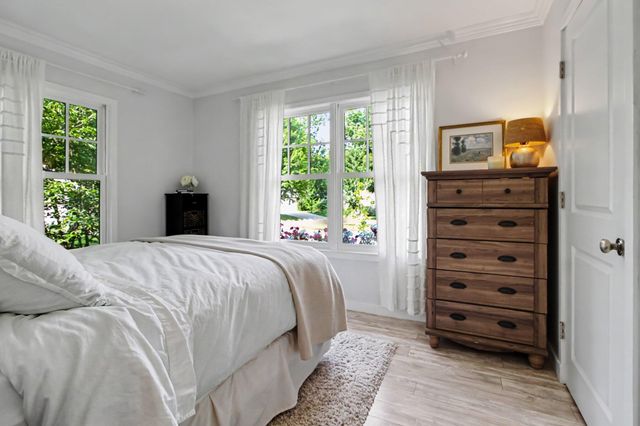 9 E Heatheridge Street, Ann Arbor, MI 48104