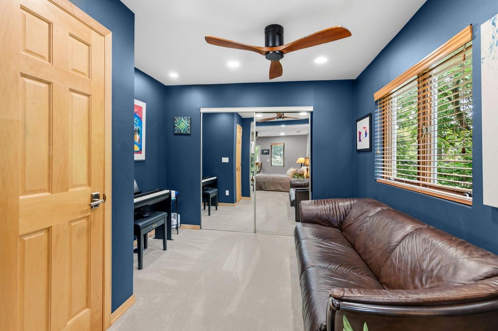 14711 Woodruff Road, Wayzata, MN 55391 — photo 4