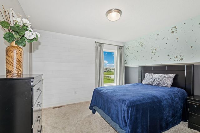 7296 Crane Drive, Hugo, MN 55038