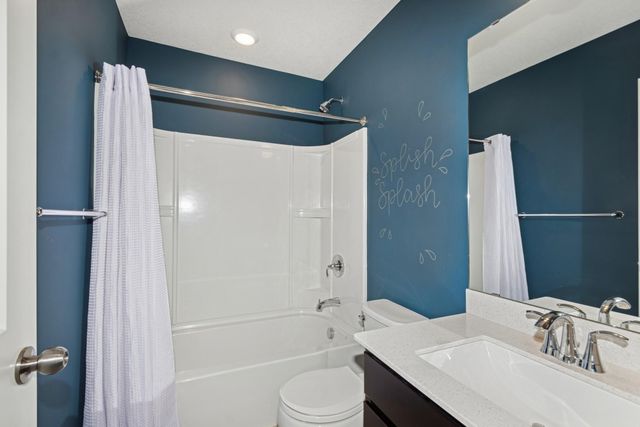 7296 Crane Drive, Hugo, MN 55038