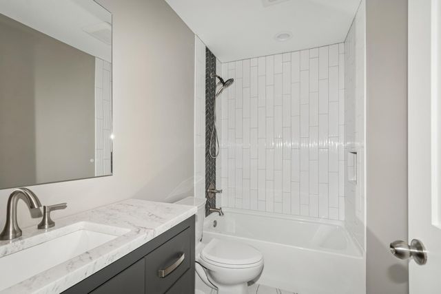 7296 Crane Drive, Hugo, MN 55038