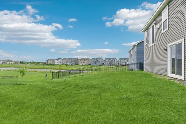 7296 Crane Drive, Hugo, MN 55038