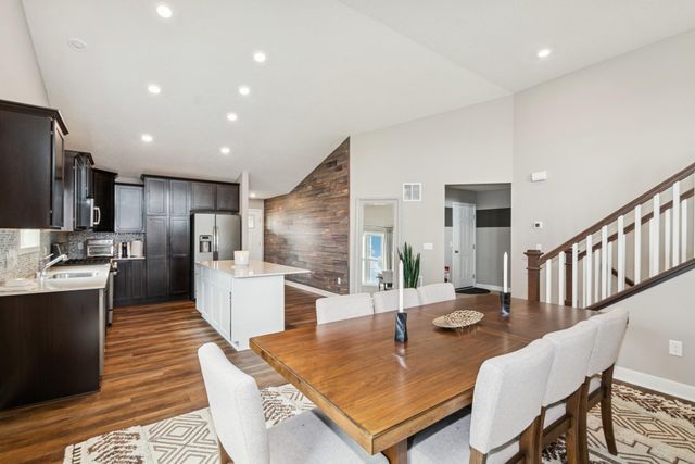 7296 Crane Drive, Hugo, MN 55038