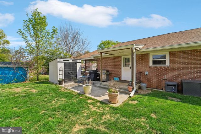 11910 WESLEY DR, Hagerstown, MD 21742