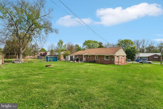 11910 WESLEY DR, Hagerstown, MD 21742