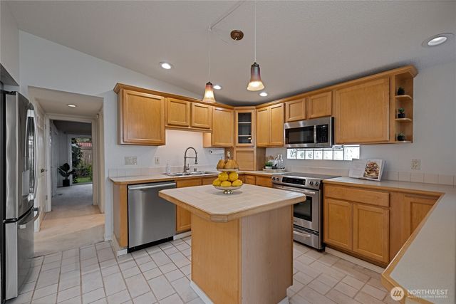 3301 N 31st Street, Tacoma, WA 98407