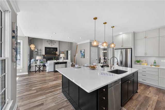 6675 Club Valley Court, Suwanee, GA 30024