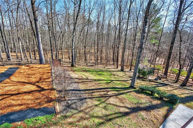 6675 Club Valley Court, Suwanee, GA 30024