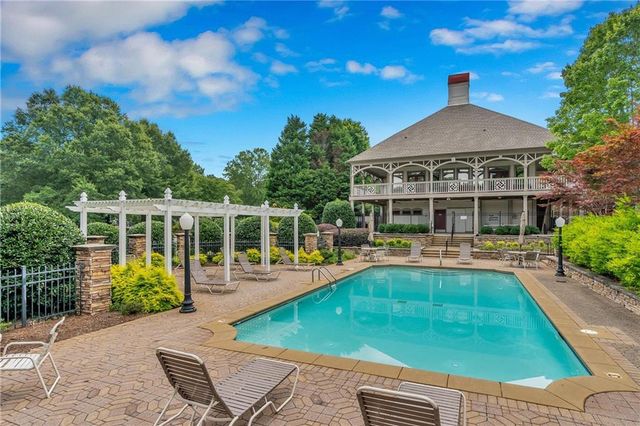 6675 Club Valley Court, Suwanee, GA 30024