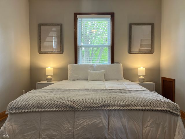 1440 Estates Drive, Greenwood, IN 46142