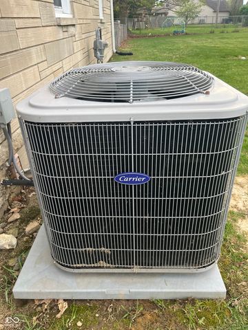 1440 Estates Drive, Greenwood, IN 46142