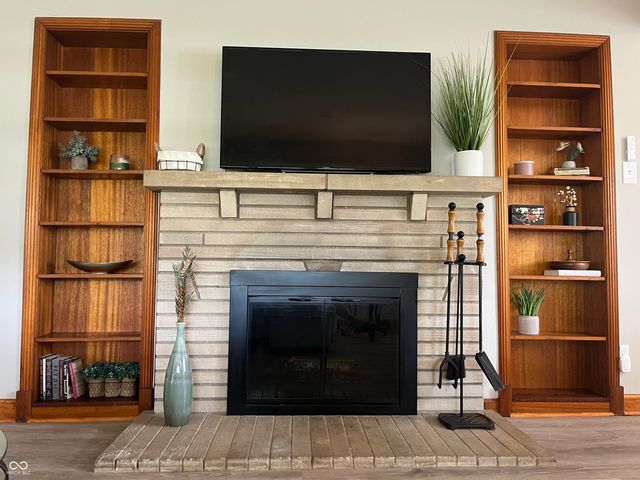 1440 Estates Drive, Greenwood, IN 46142