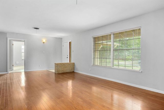 5509 Mapleleaf DR, Austin, TX 78723