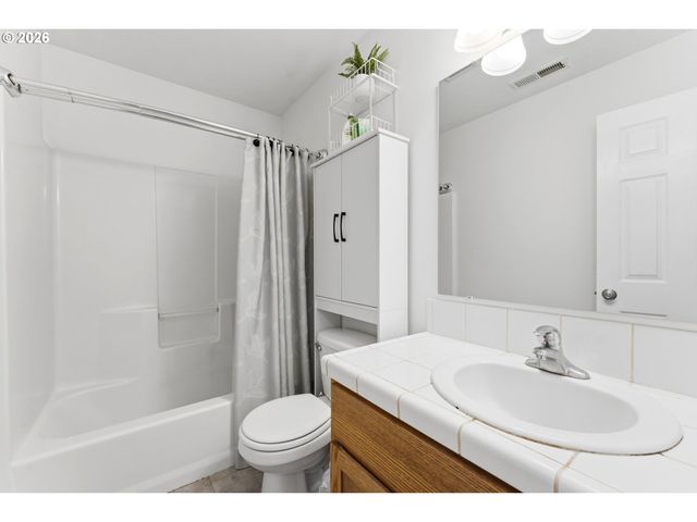 5222 Ne 25TH Pl, Vancouver, WA 98663