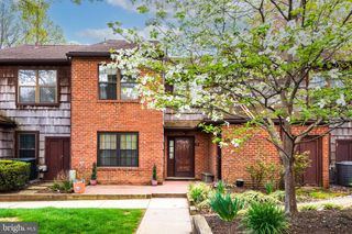 18 WITHERSPOON CT, Chesterbrook, PA 19087