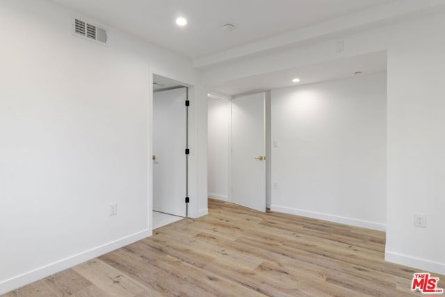 10821 Hartsook Street, North Hollywood (los Angeles), CA 91601