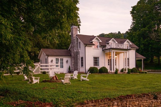 2405 Thompson Rd, Lewisburg, TN 37091
