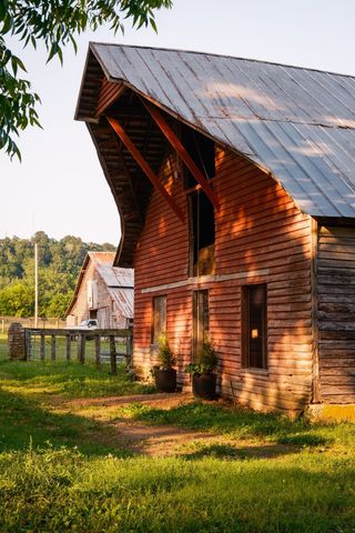 2405 Thompson Rd, Lewisburg, TN 37091