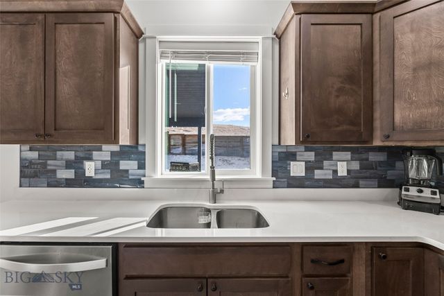 1202 Sweetgrass Lane, Livingston, MT 59047
