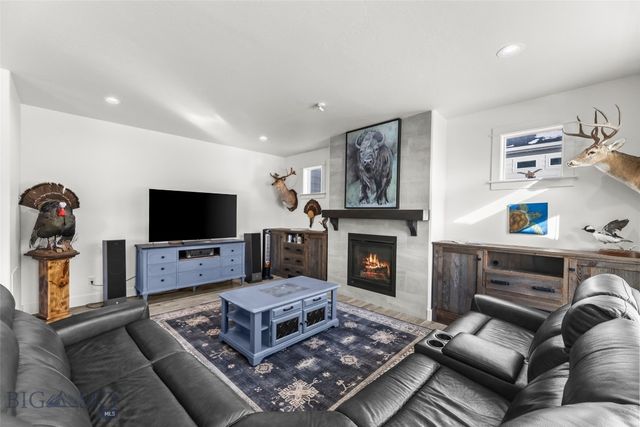 1202 Sweetgrass Lane, Livingston, MT 59047