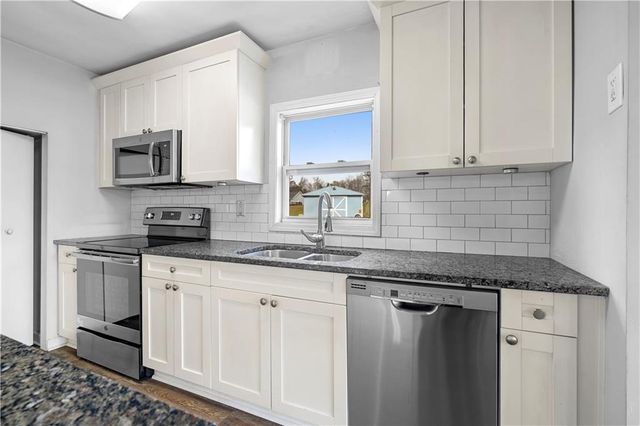 55 Pirates Point, Dawsonville, GA 30534