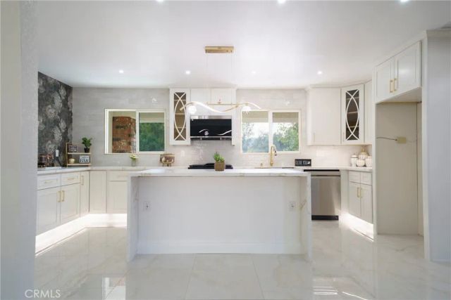 11891 San Timoteo Canyon, Redlands, CA 92373