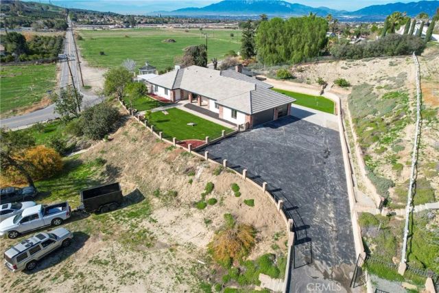 11891 San Timoteo Canyon, Redlands, CA 92373