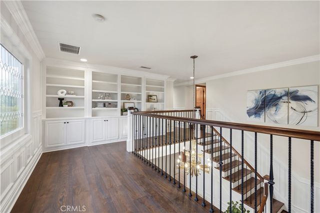 24923 Highspring, Newhall, CA 91321