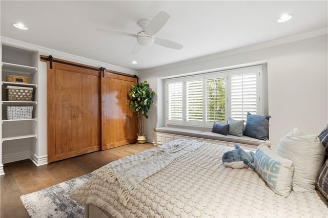 24923 Highspring, Newhall, CA 91321