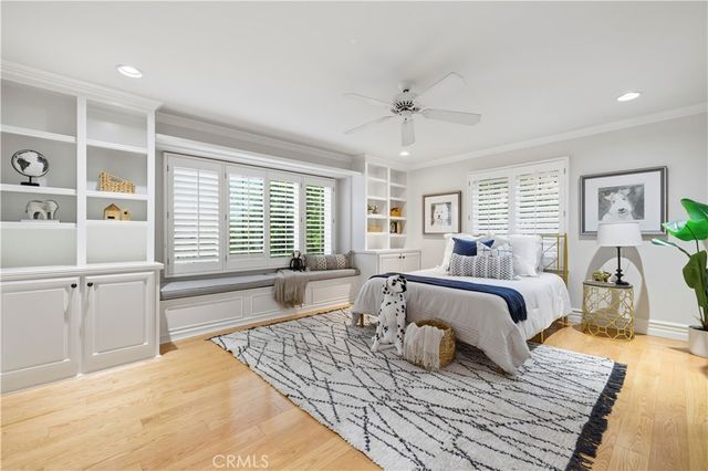 24923 Highspring, Newhall, CA 91321