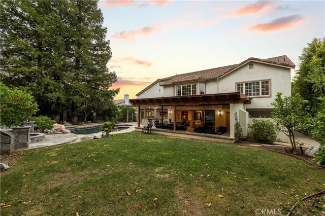 24923 Highspring, Newhall, CA 91321