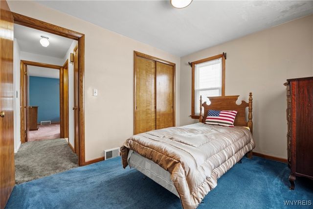 80 Randall Terrace, Hamburg, NY 14075