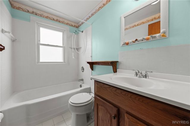 80 Randall Terrace, Hamburg, NY 14075