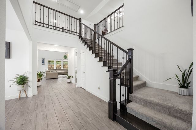 10736 Smoky Oak Trail, Argyle, TX 76226