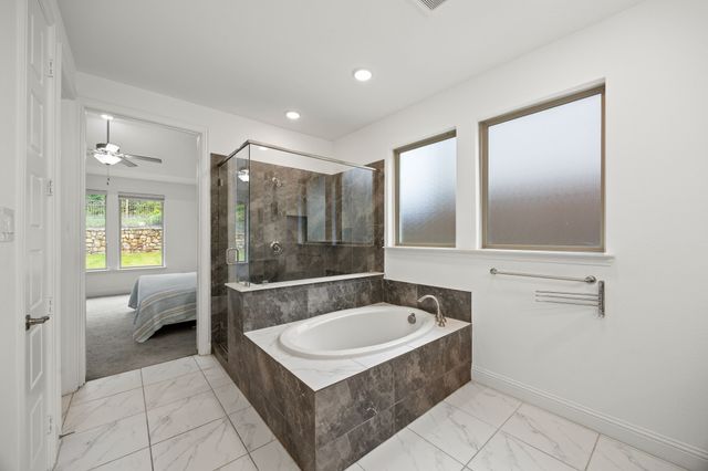 10736 Smoky Oak Trail, Argyle, TX 76226