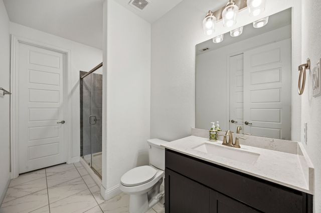 10736 Smoky Oak Trail, Argyle, TX 76226