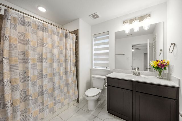 10736 Smoky Oak Trail, Argyle, TX 76226