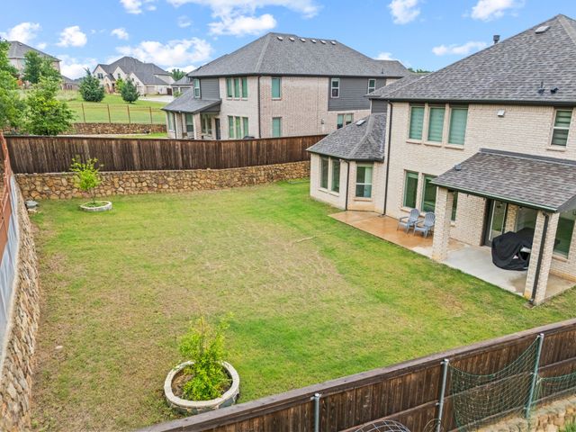 10736 Smoky Oak Trail, Argyle, TX 76226