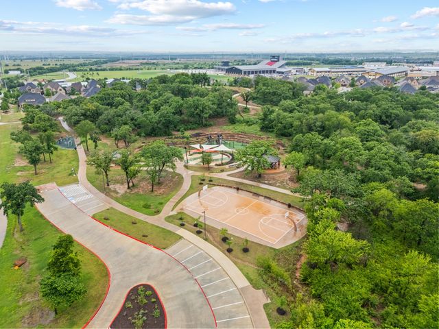 10736 Smoky Oak Trail, Argyle, TX 76226