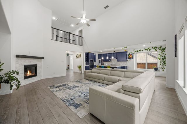 10736 Smoky Oak Trail, Argyle, TX 76226