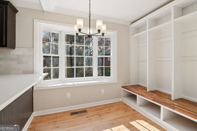 937 Hidden Falls Lane SE, Smyrna, GA 30082