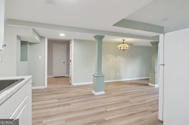 937 Hidden Falls Lane SE, Smyrna, GA 30082