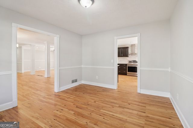 937 Hidden Falls Lane SE, Smyrna, GA 30082