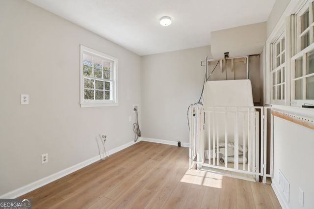 937 Hidden Falls Lane SE, Smyrna, GA 30082