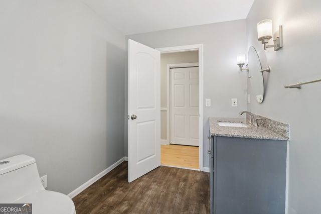 937 Hidden Falls Lane SE, Smyrna, GA 30082